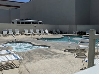 Nevada Landing outdoor pool and jacuzzi area